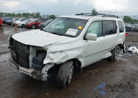 2011 Honda Pilot Touring из США, поврежденный, VIN 5FNYF4H94BB026309